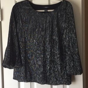 Alfani Silver and Black Bubble sleeve top